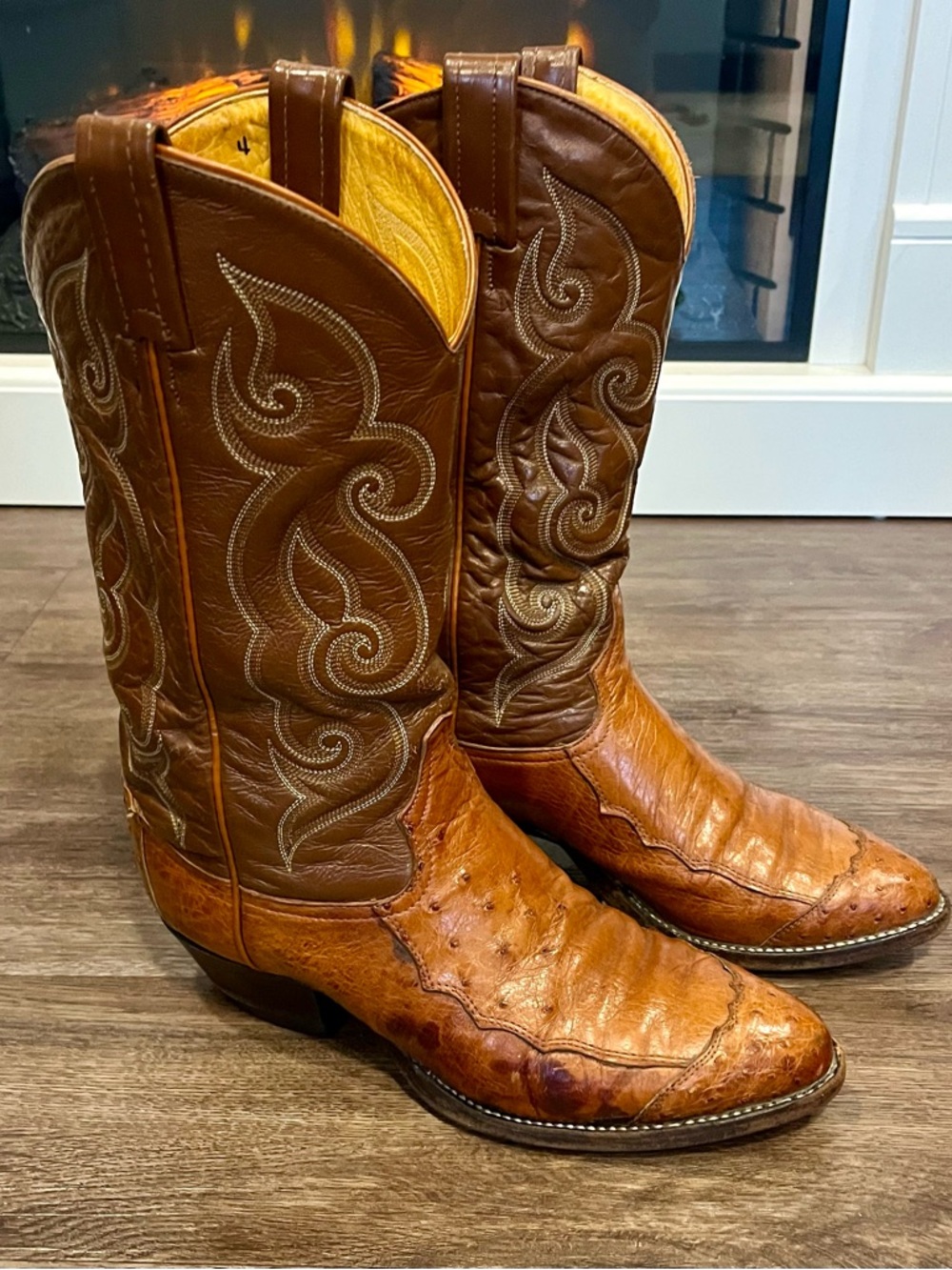 Vintage TONY LAMA full quill Ostrich Cowboy Boots Men’s 9.5 peanut brittle